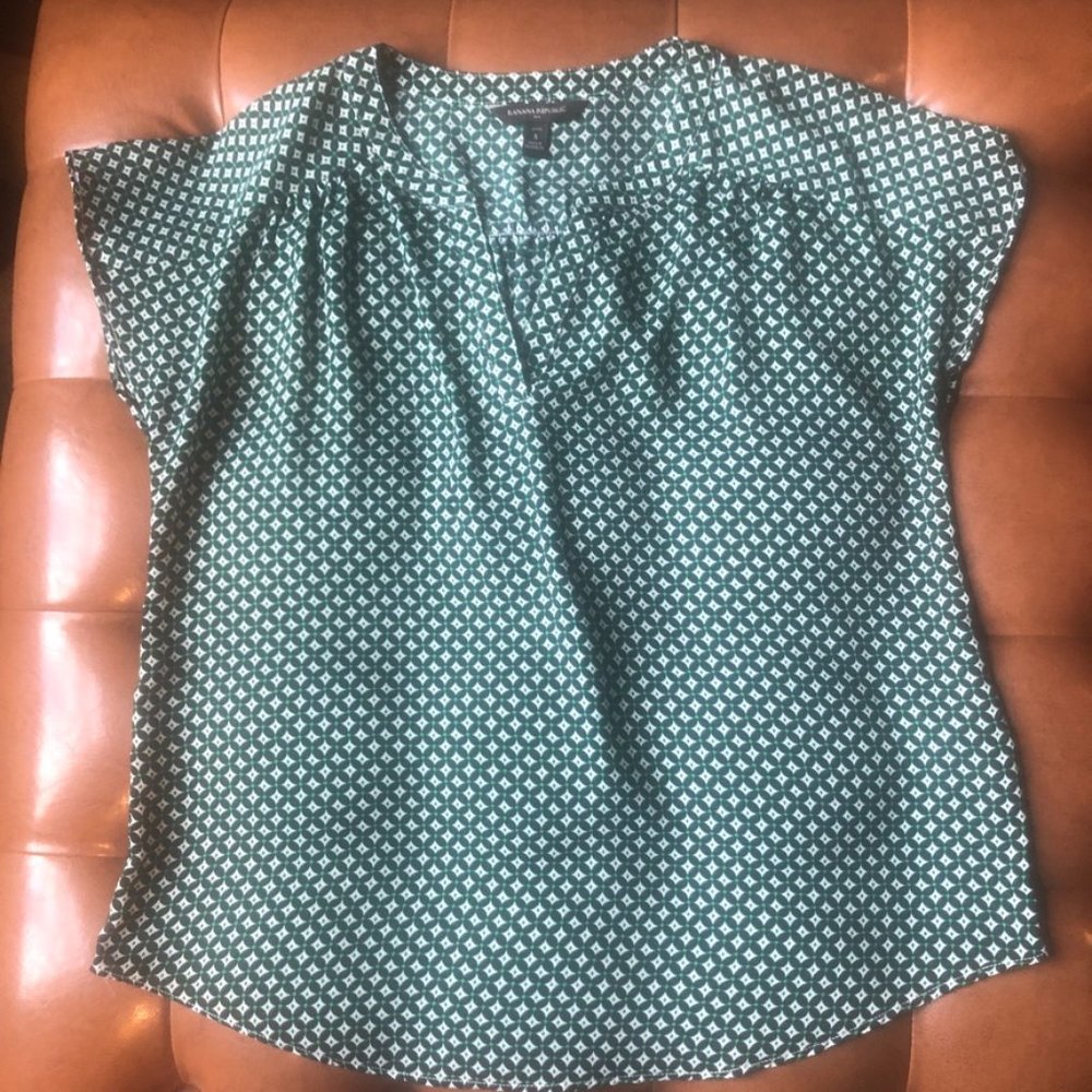 Like New! Banana Republic Print Dolman Top SP